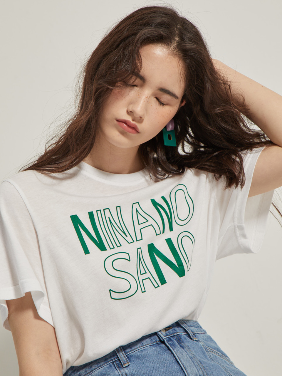 ninanosano graphic T-shirts WHITE